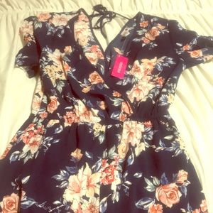 Brand new Exhilaration small floral jumpsuit